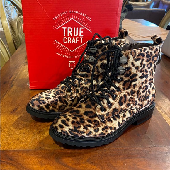 True Craft Shoes - True Craft Zadie Combat Boots- NEW